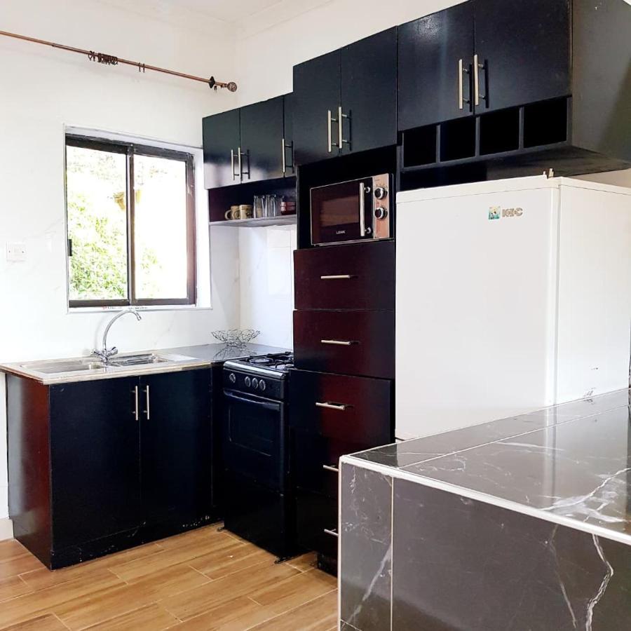 Chinyonga Guesthouse Limbe Bagian luar foto