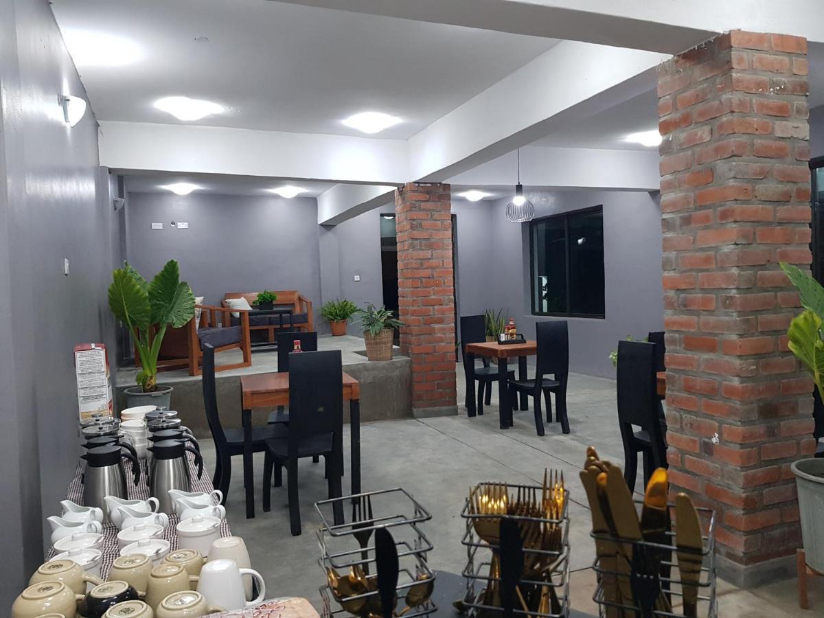 Chinyonga Guesthouse Limbe Bagian luar foto
