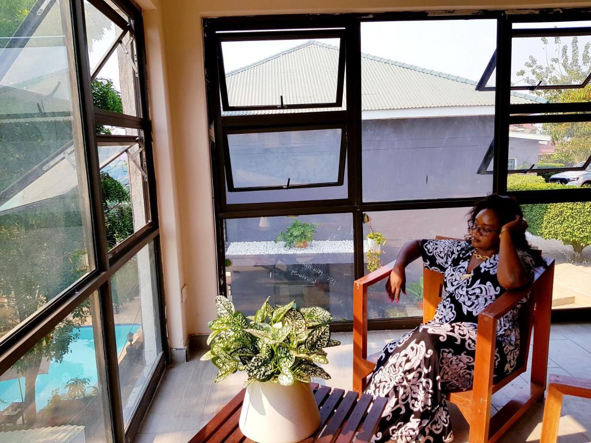 Chinyonga Guesthouse Limbe Bagian luar foto