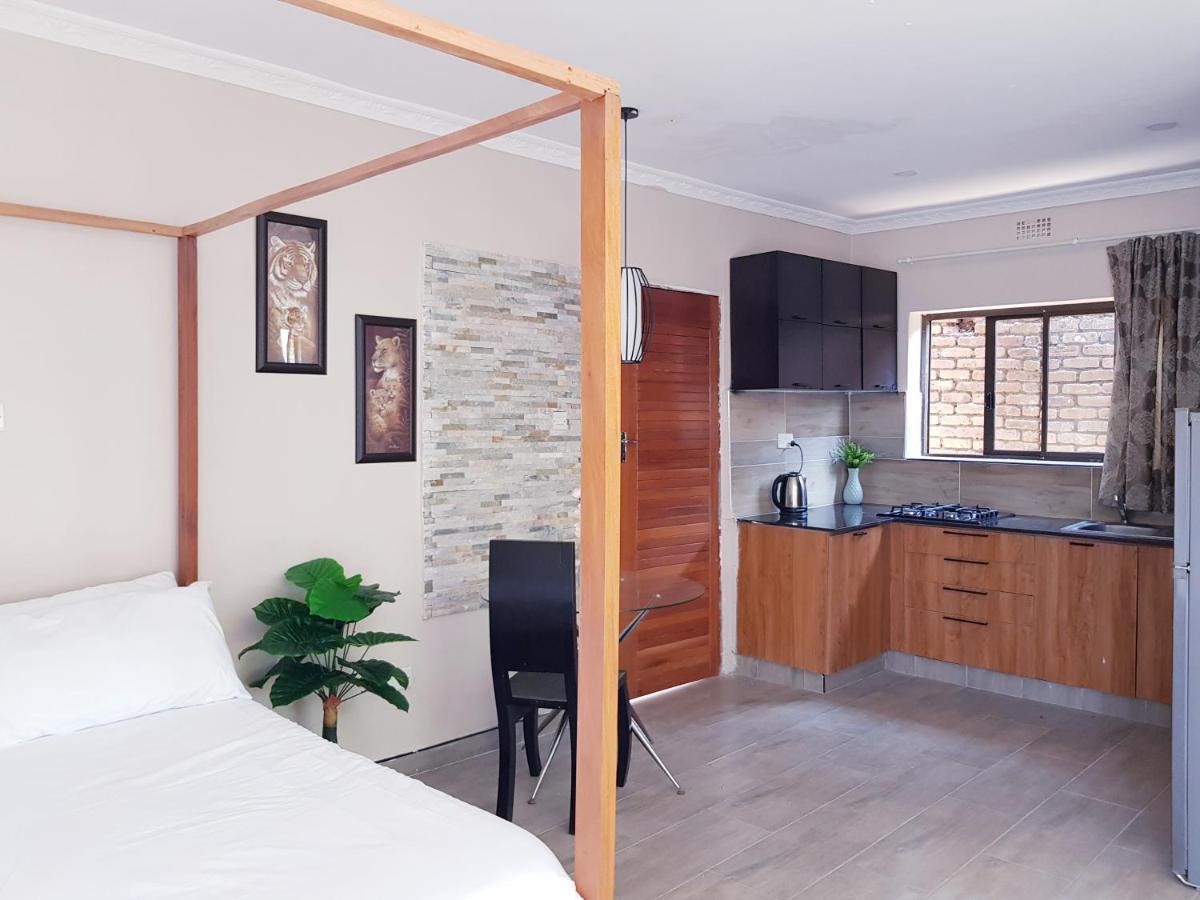 Chinyonga Guesthouse Limbe Bagian luar foto